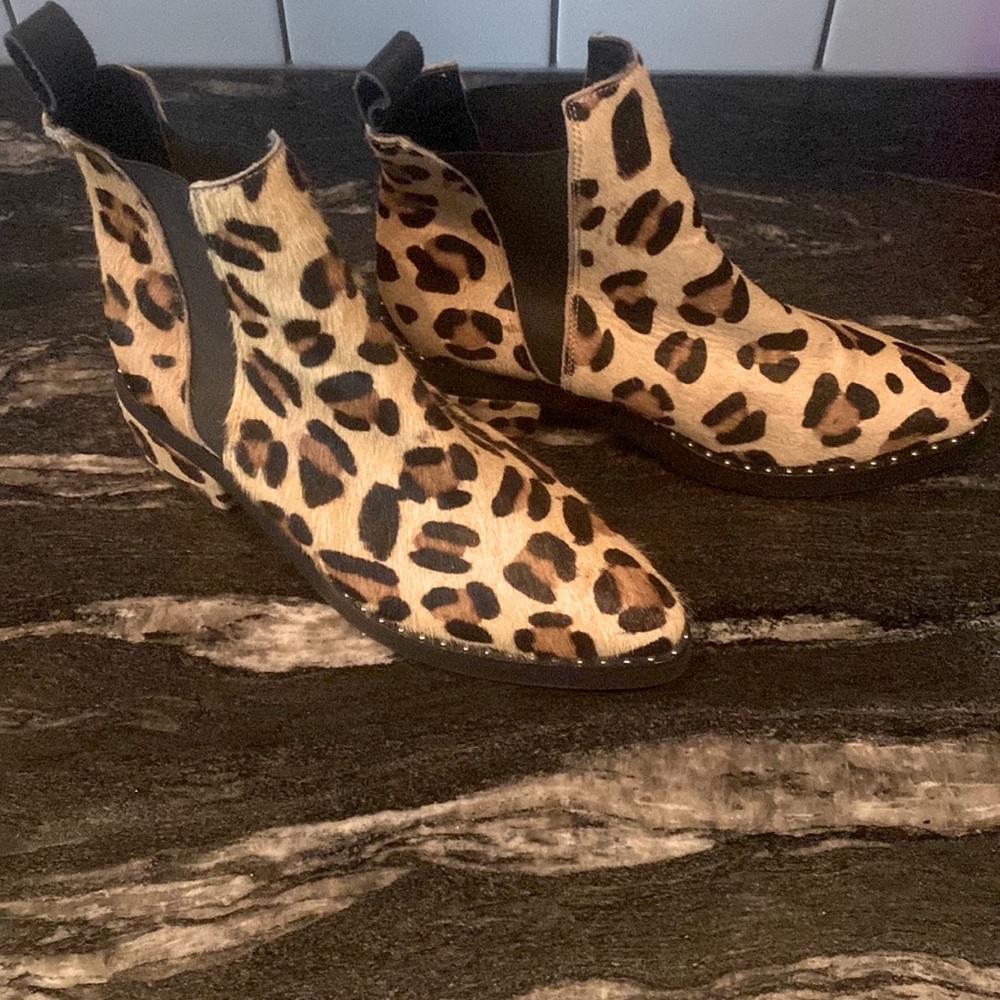 One teaspoon leopard booties